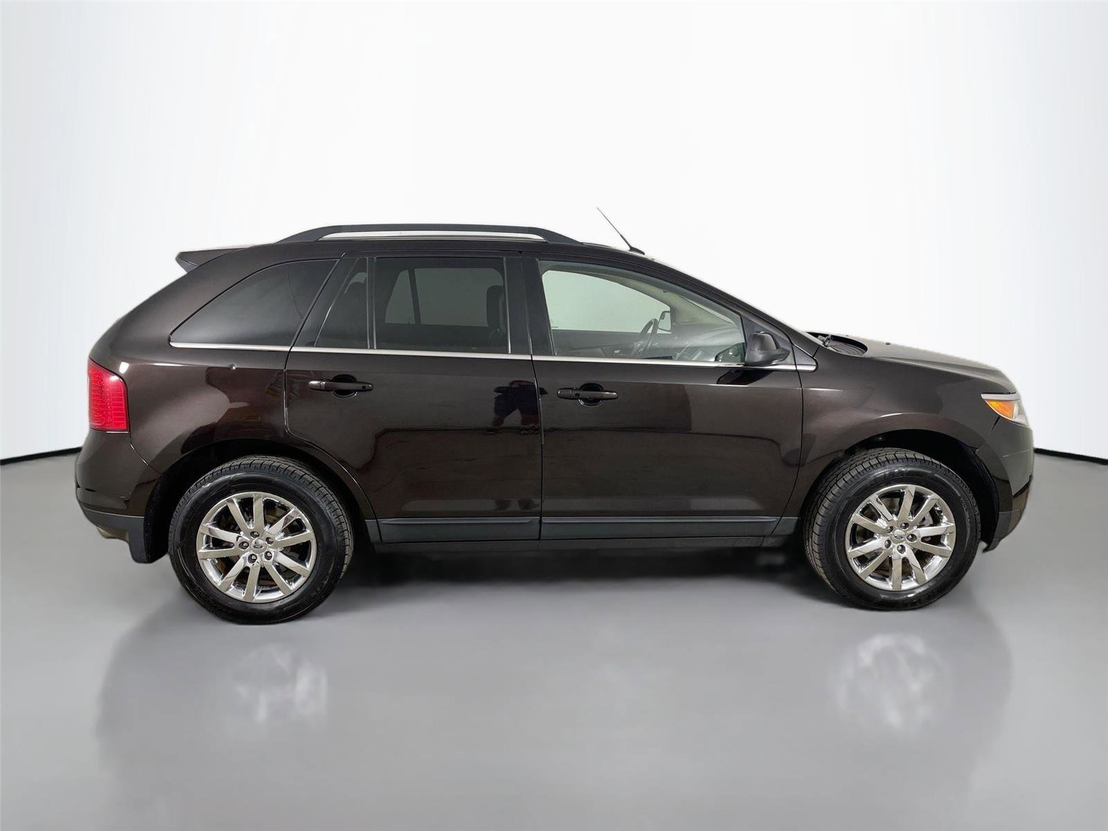 Used 2013 Ford Edge Limited image 17