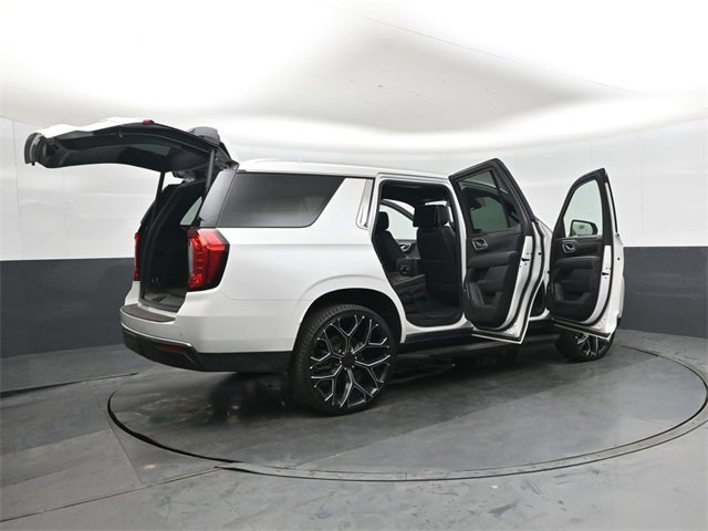 Used 2022 GMC Yukon SLT w/ SLT Luxury Package image 47