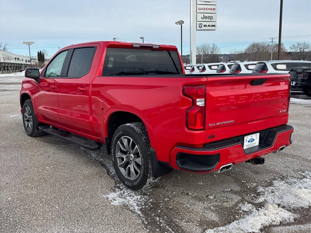 Used 2021 Chevrolet Silverado 1500 RST image 3