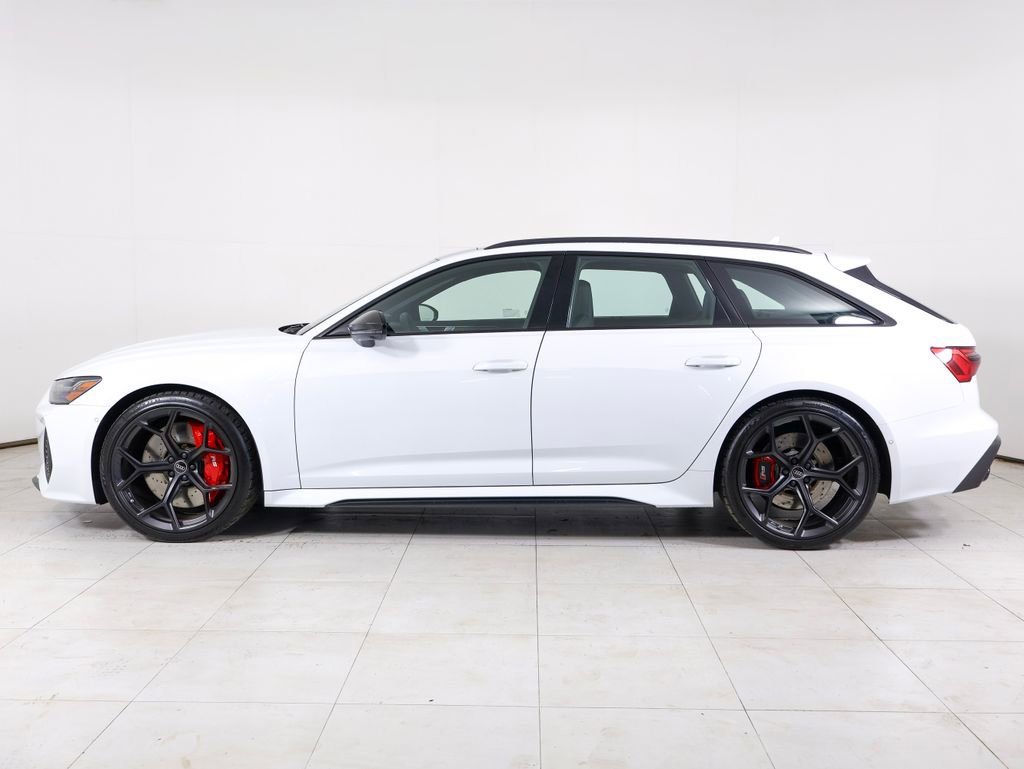 Used 2024 Audi RS 6 performance w/ Matte Carbon Package image 2