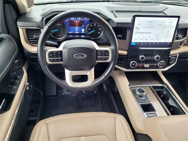 Certified 2024 Ford Expedition Limited image 9