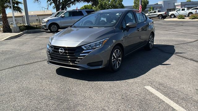 Used 2025 Nissan Versa SV FWD image 7