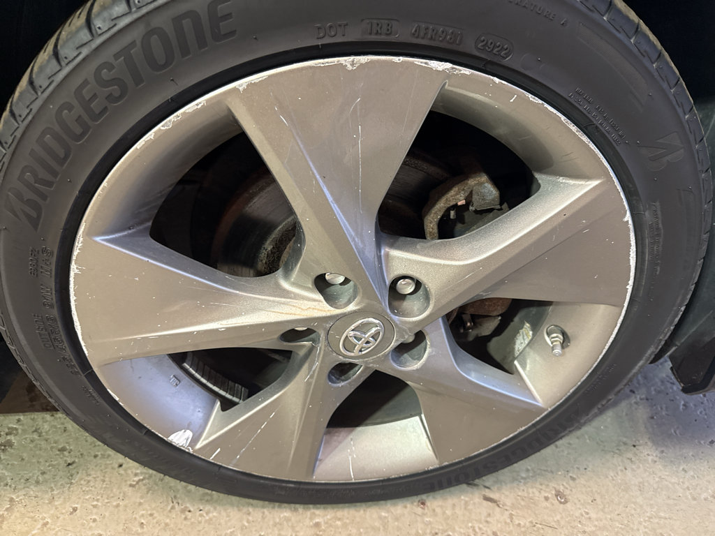 Used 2014 Toyota Camry SE FWD image 38