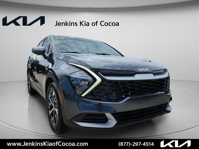 Certified 2023 Kia Sportage EX FWD image 2