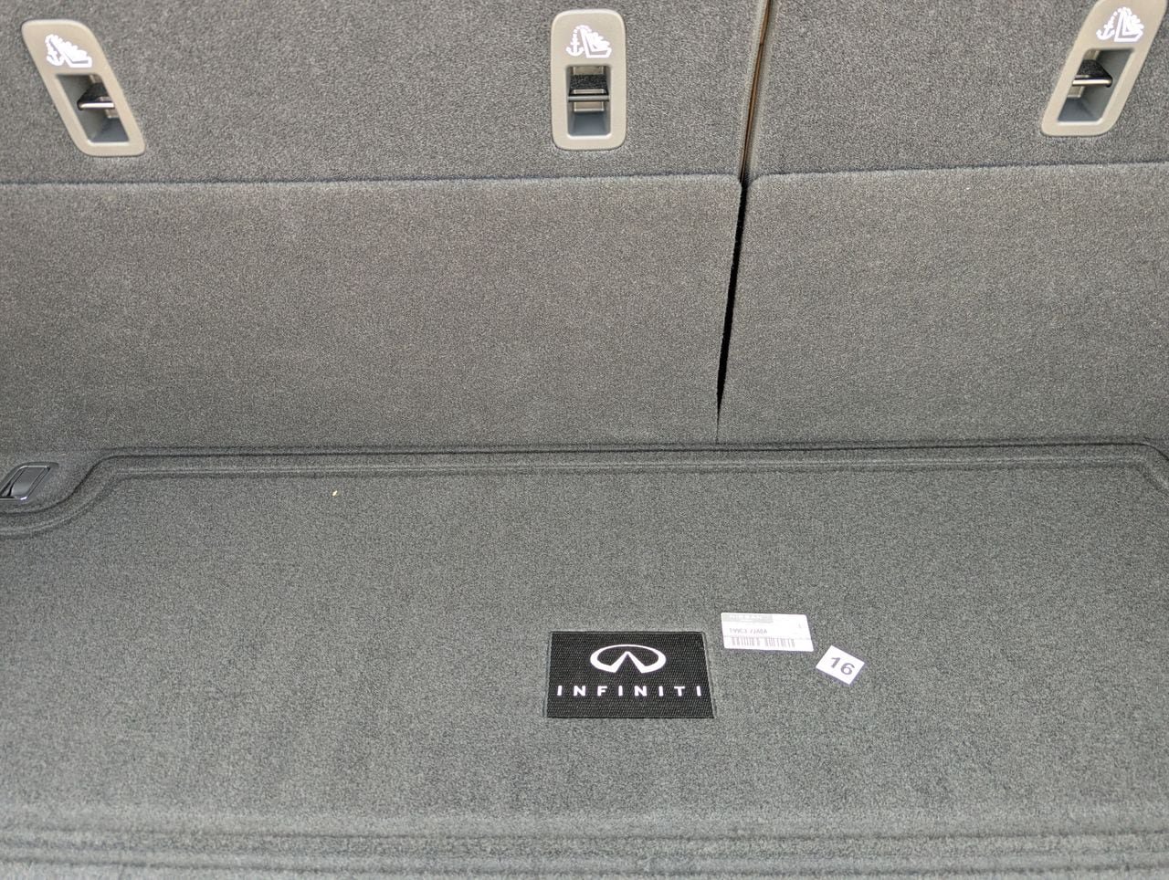 New 2027 INFINITI QX80 Luxe w/ Cargo Package RWD image 11