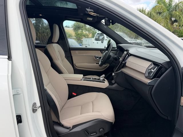 Certified 2026 Volvo XC90 B6 Plus w/ Protection Package Premier AWD/4WD image 21