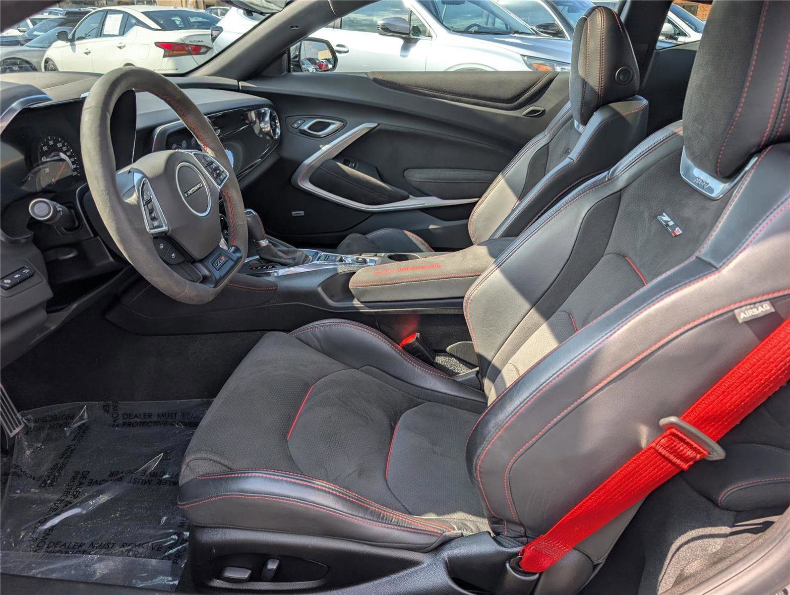 Used 2022 Chevrolet Camaro ZL1 image 16