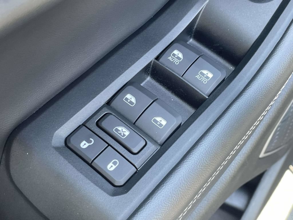 Used 2023 Jeep Grand Cherokee 4WD 4xe image 26