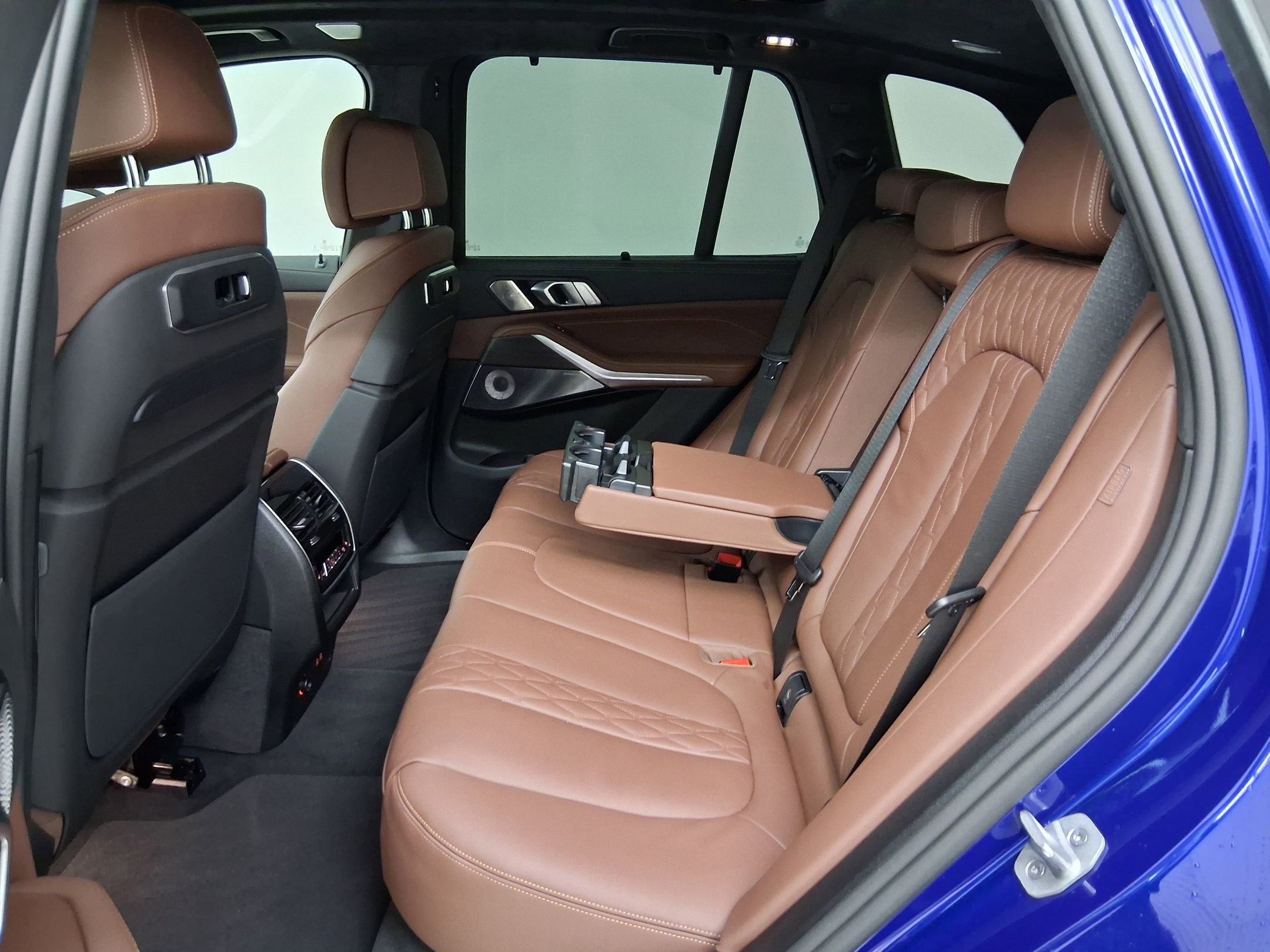 Used 2025 BMW X5 M60i image 14