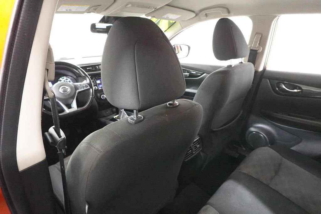 Used 2021 Nissan Rogue Sport SV image 24