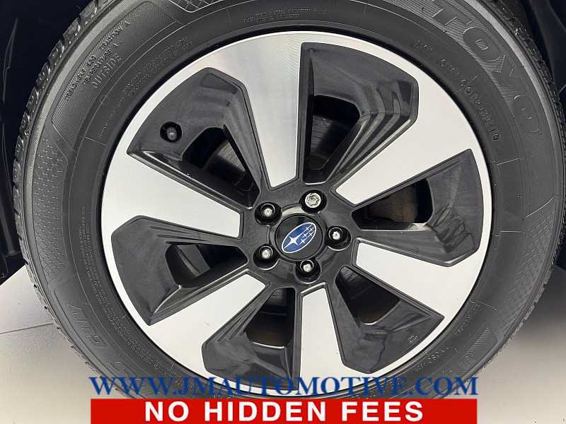 Used 2018 Subaru Forester 2.5i Premium w/ All-Weather Package AWD/4WD image 9