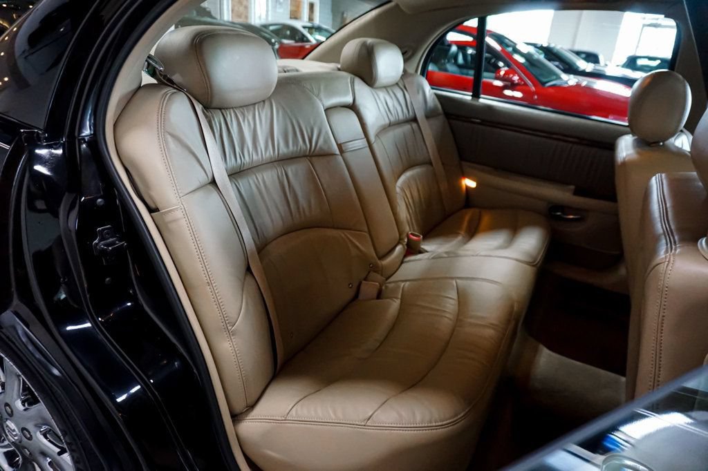 Used 2004 Buick Park Avenue Ultra w/ Ultra Luxury Package FWD image 34