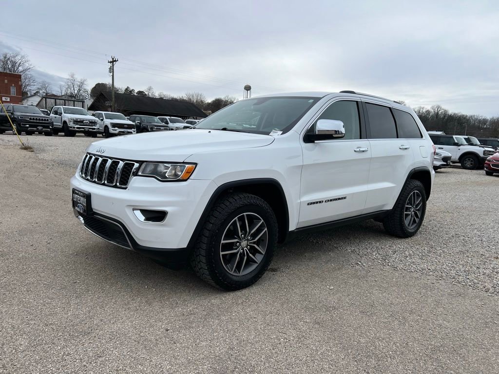 Used 2017 Jeep Grand Cherokee Limited image 4