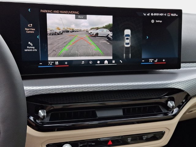 New 2026 BMW 330i xDrive Sedan w/ M Sport Package AWD/4WD image 15