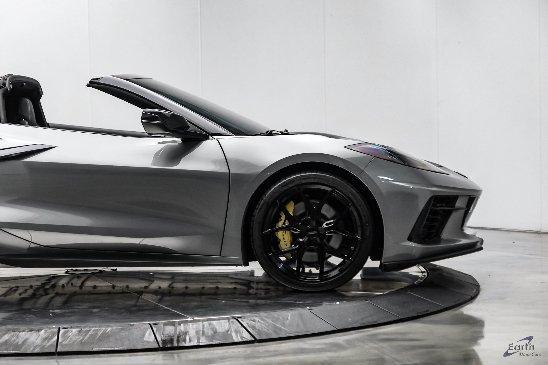 Used 2023 Chevrolet Corvette Stingray Preferred Cpe w/ Z51 Performance Package RWD image 30