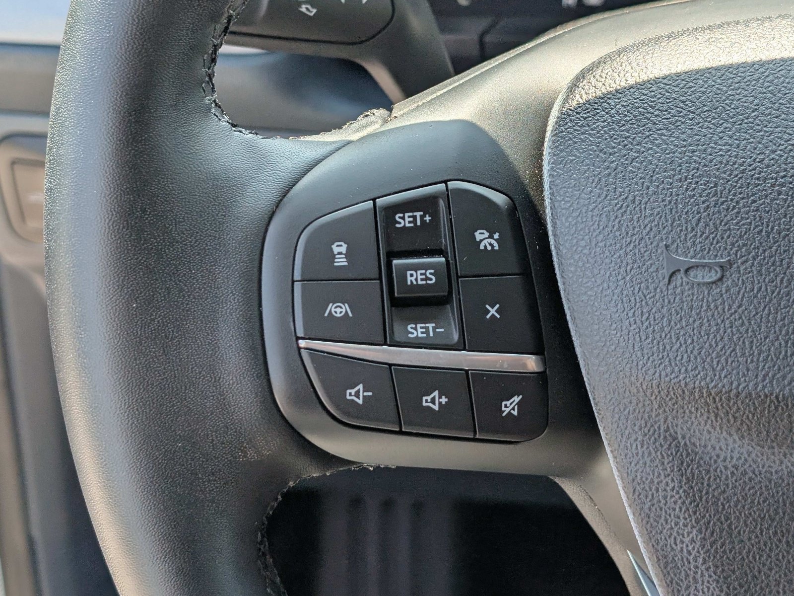 Used 2024 Ford Maverick Lariat AWD/4WD image 25