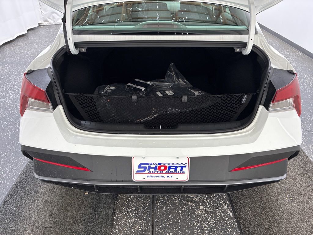New 2026 Hyundai Elantra Sport FWD image 6