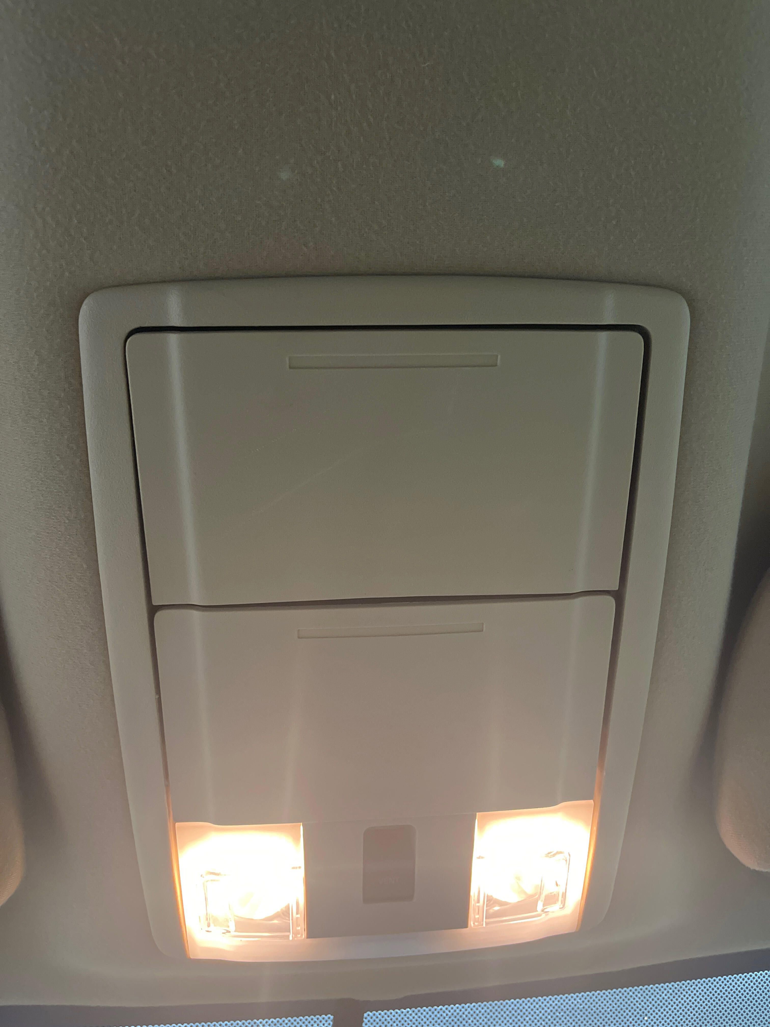 Used 2014 Ford Expedition EL XLT w/ Equipment Group 202A image 17