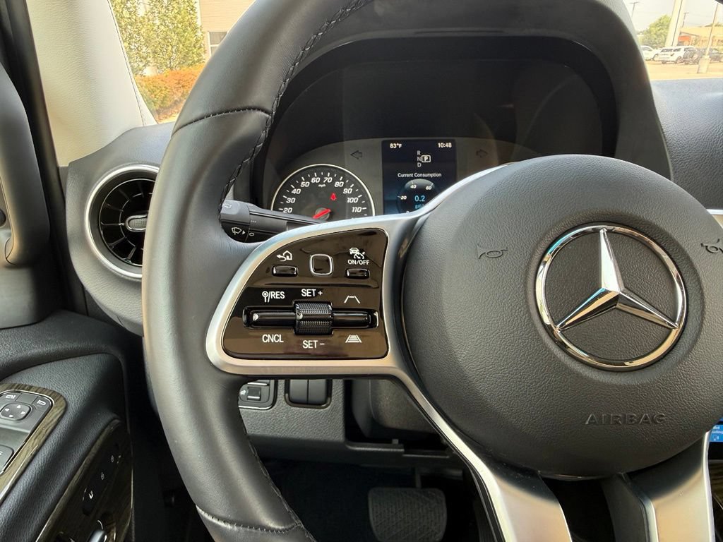 Used 2023 Mercedes-Benz Sprinter 3500 image 31