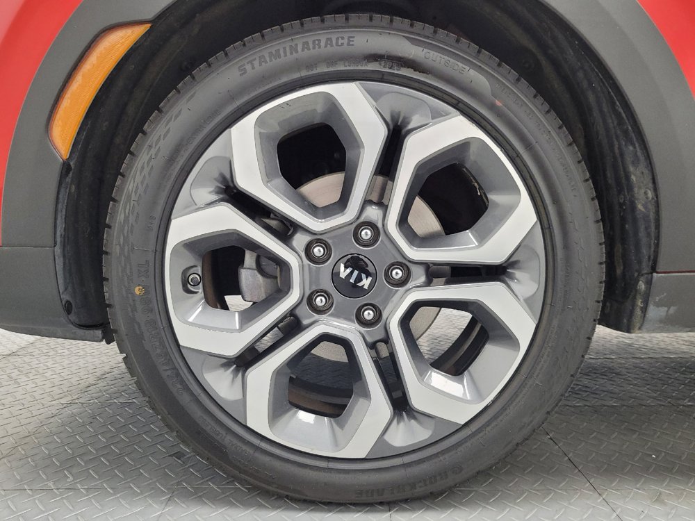 Used 2020 Kia Soul X-Line FWD image 31