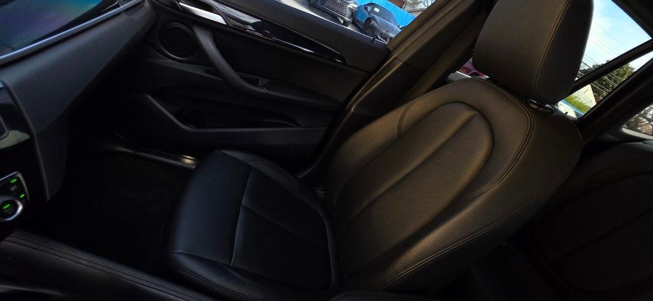 Used 2019 BMW X1 xDrive28i w/ Convenience Package AWD/4WD image 21