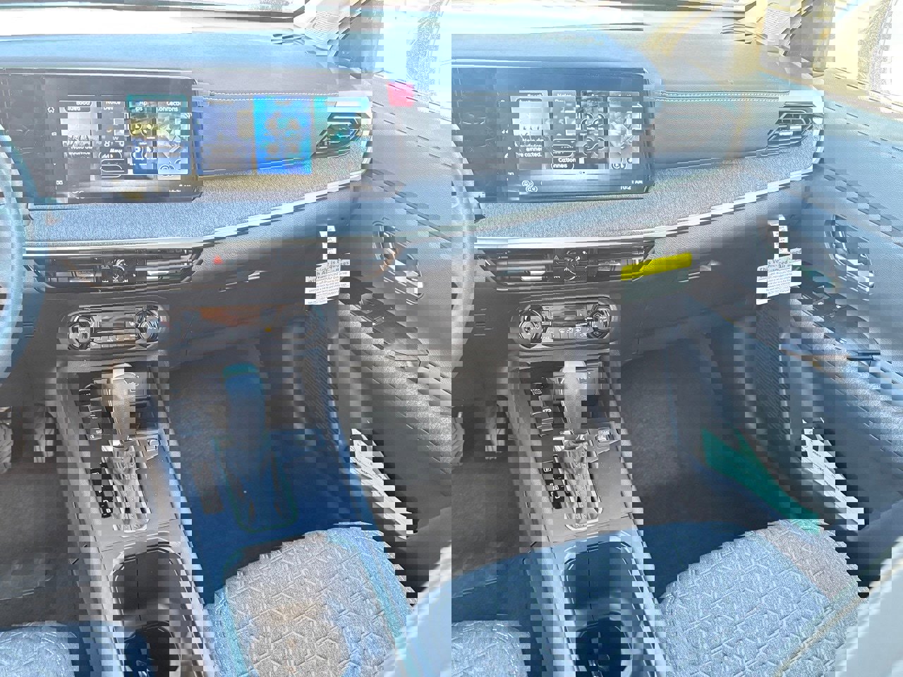 New 2026 Nissan Kicks SV w/ Cold Weather Package image 9