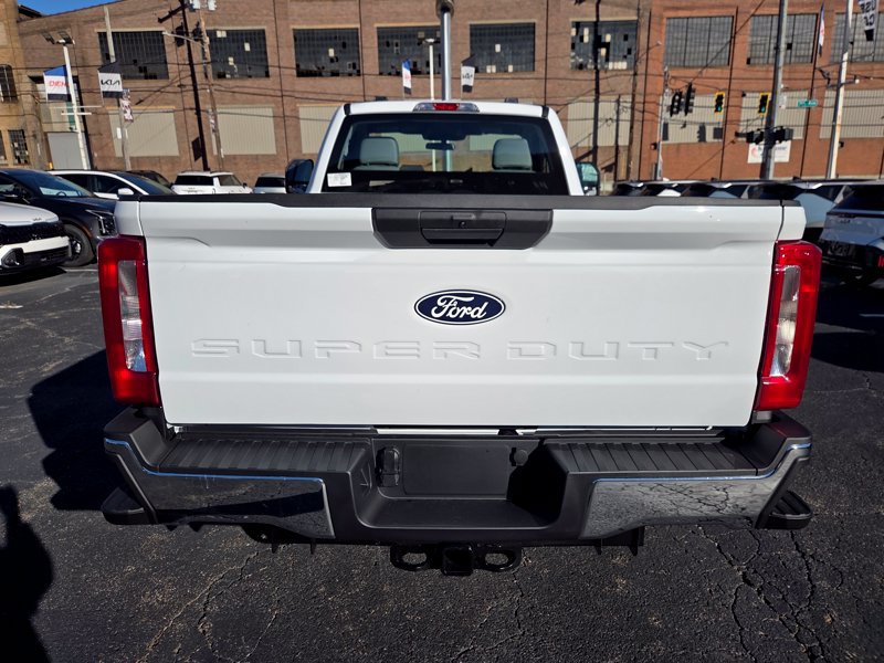 New 2027 Ford F250 XL w/ XL Chrome Package AWD/4WD image 6