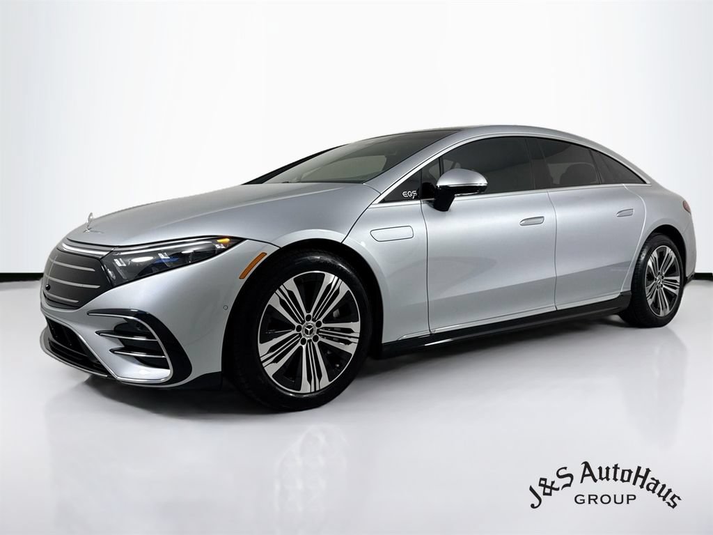 Used 2025 Mercedes-Benz EQS 450+ Sedan image 3