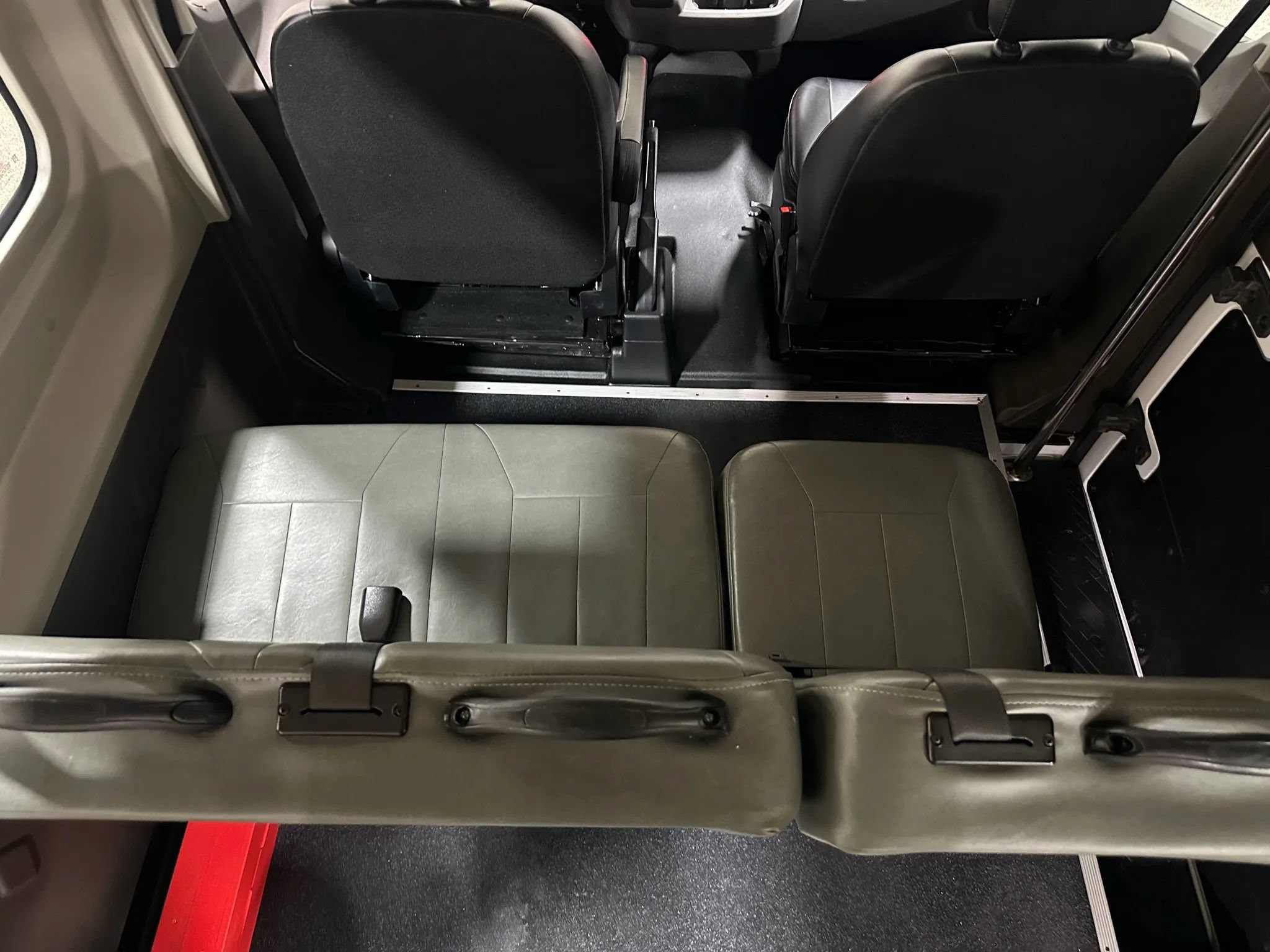 Used 2020 Ford Transit 150 Medium Roof RWD image 53