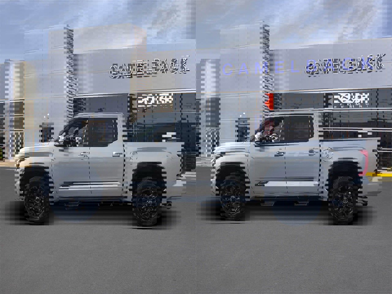 Used 2024 Toyota Tundra Platinum image 2