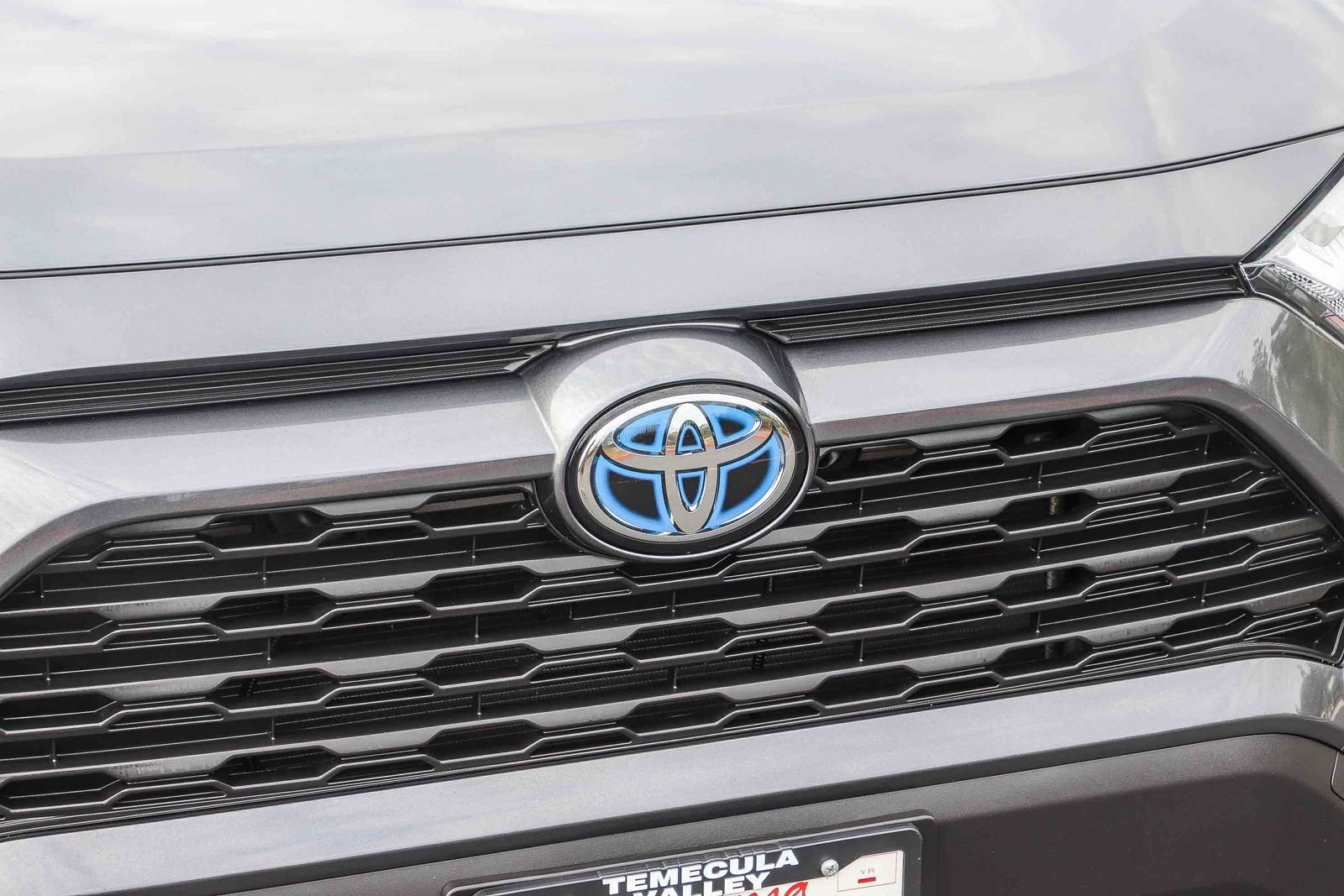 Certified 2024 Toyota RAV4 LE AWD/4WD image 13