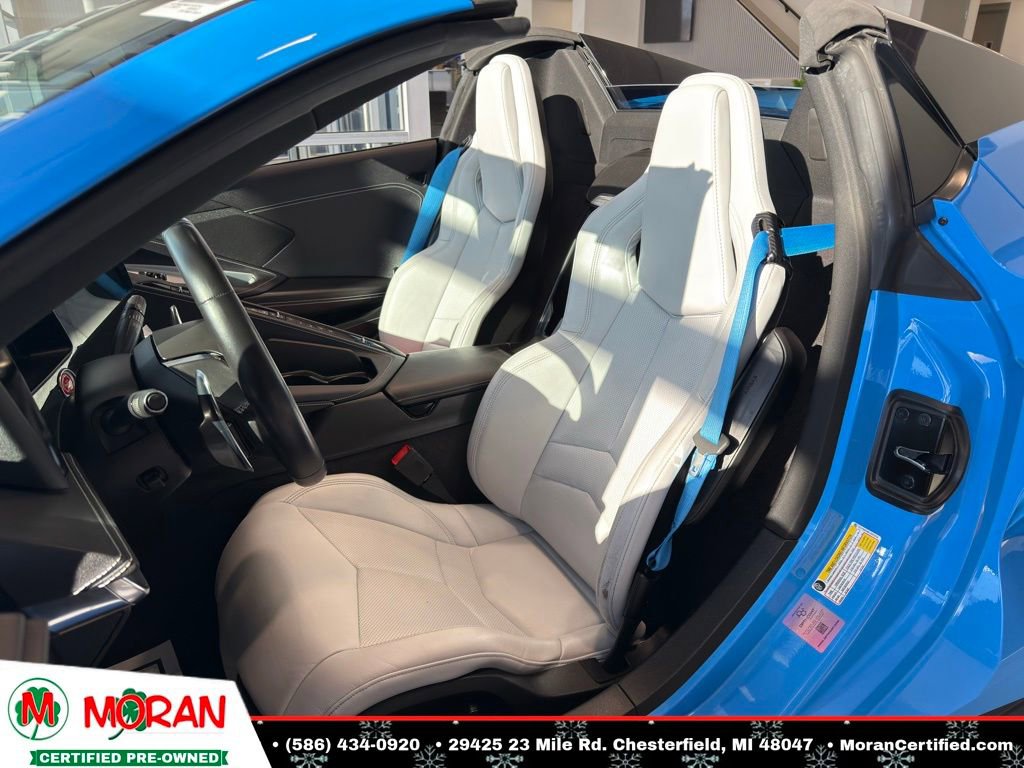 Used 2020 Chevrolet Corvette Stingray Convertible w/ 1LT image 17