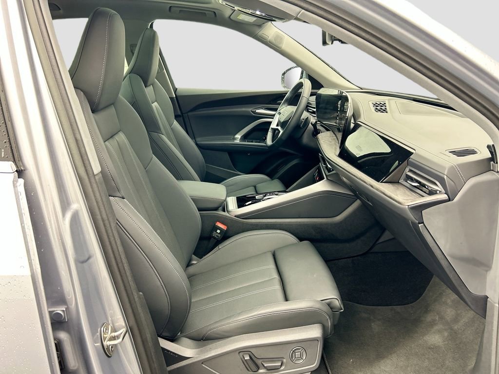 Certified 2025 Audi Q5 Premium Plus w/ Premium Plus image 20