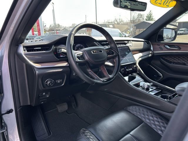 Used 2023 Jeep Grand Cherokee Summit w/ Adv Protech Group IV image 36