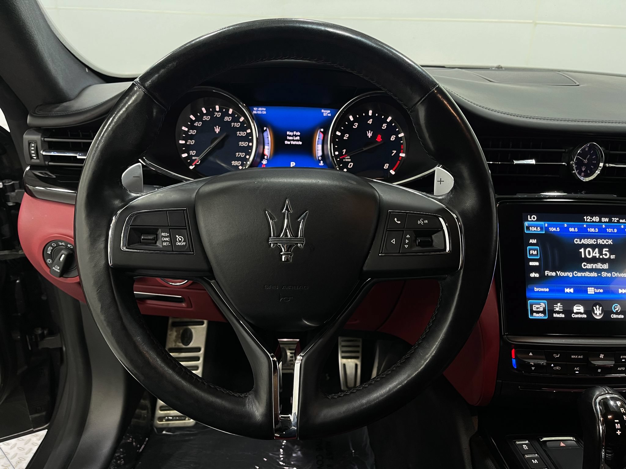 Used 2018 Maserati Quattroporte S GranSport Q4 AWD/4WD image 22