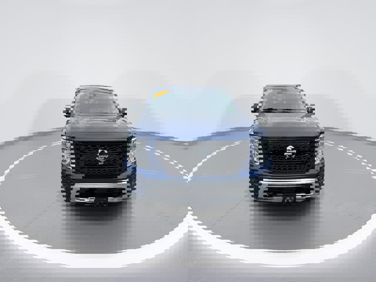 Used 2021 Nissan Titan SV w/ SV Convenience Package image 6