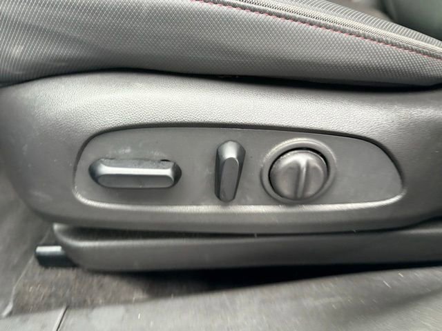 Used 2023 Chevrolet TrailBlazer RS image 26