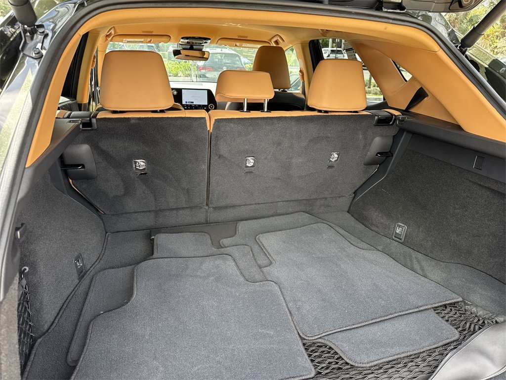 Used 2023 Lexus NX 250 FWD w/ Towing Package (2000 Lbs) image 58