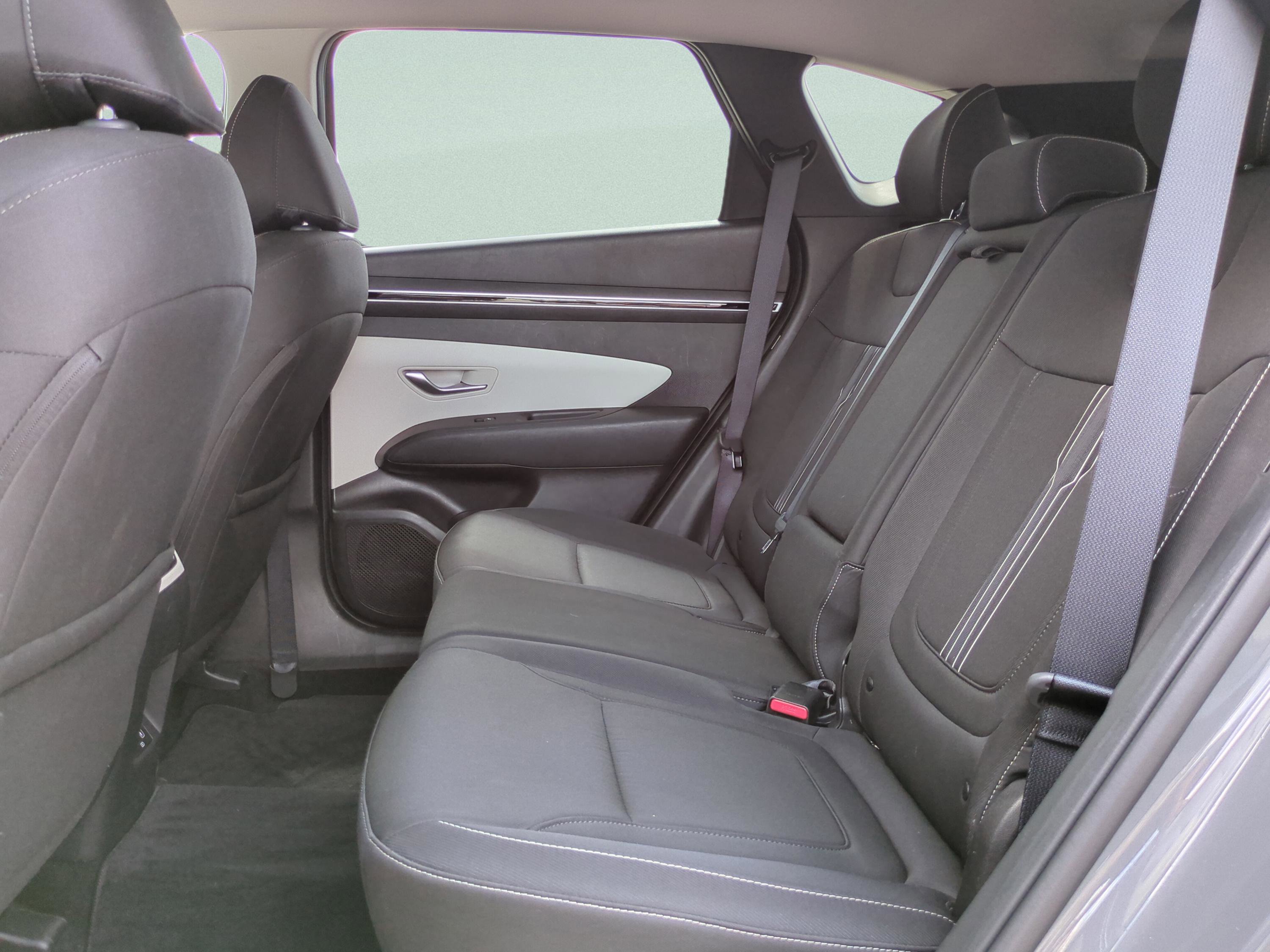 Certified 2024 Hyundai Tucson SEL FWD image 10