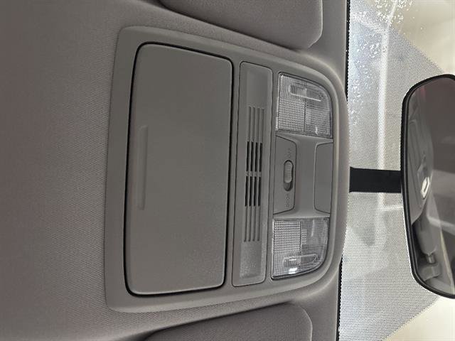 Used 2019 Honda CR-V LX image 13