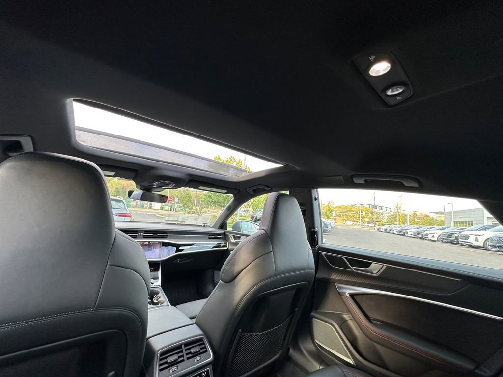 Used 2026 Audi RS 7 Performance image 27