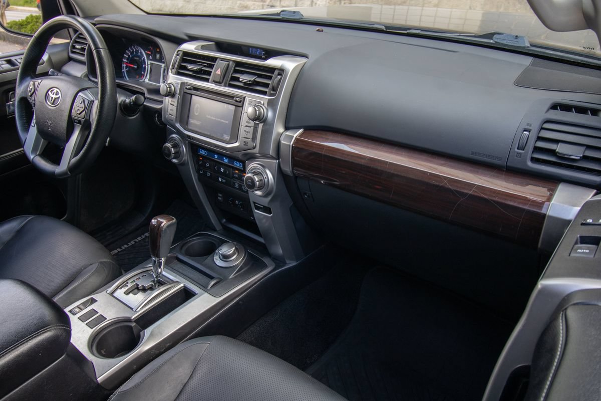 Used 2016 Toyota 4Runner Limited AWD/4WD image 25