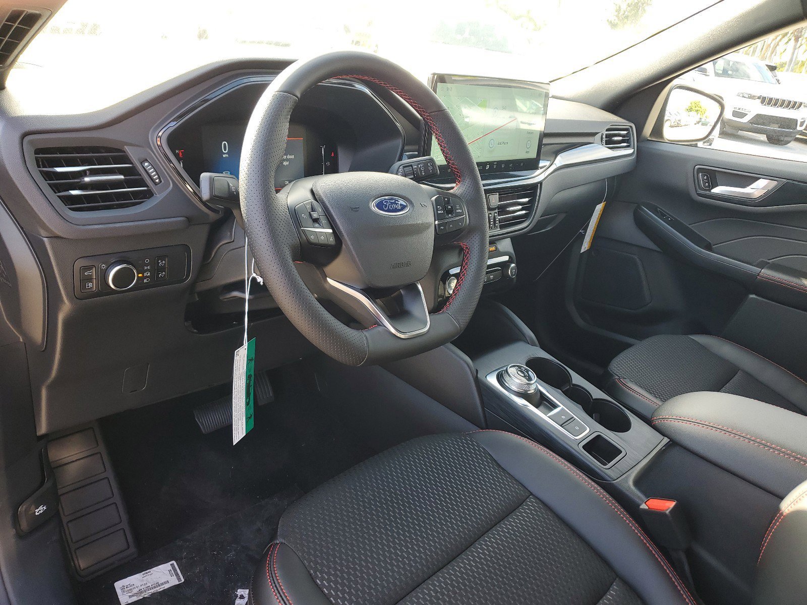 New 2025 Ford Escape ST-Line w/ Equipment Group 301A image 9