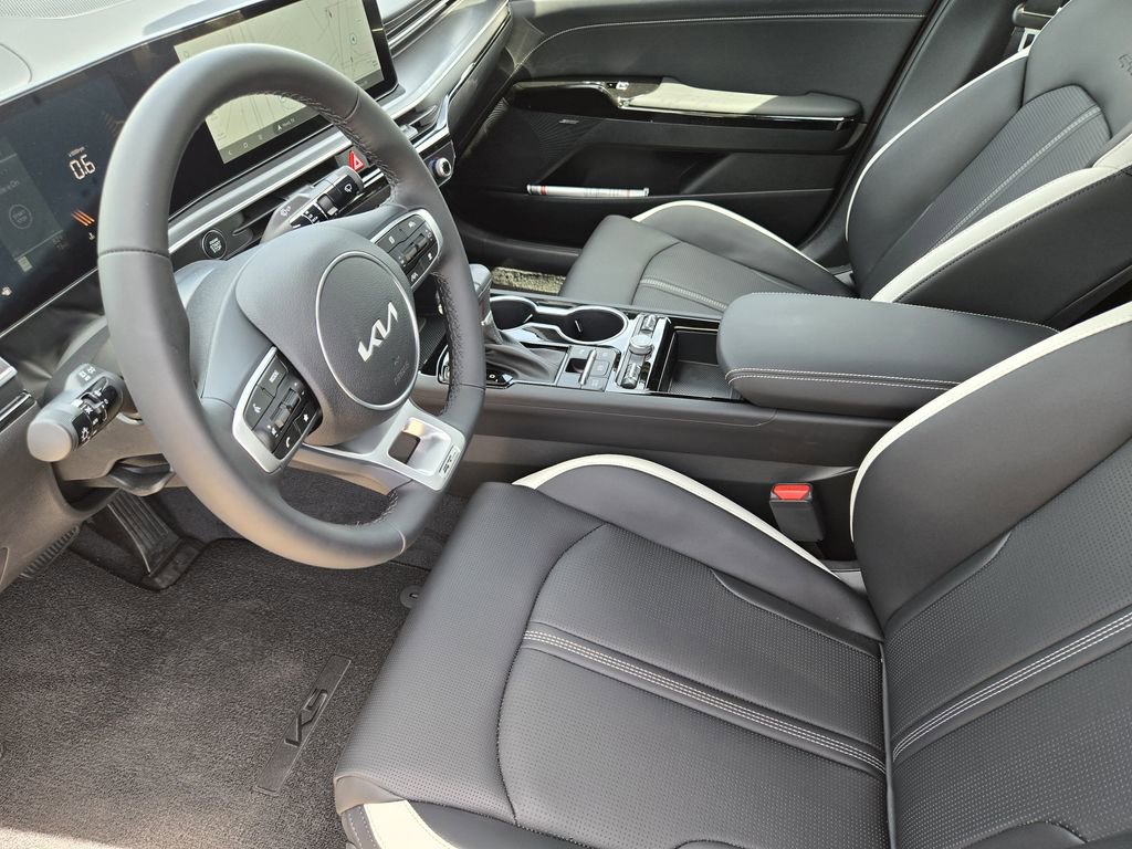 New 2026 Kia K5 GT-Line FWD image 9
