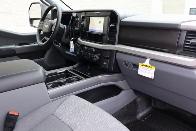 New 2026 Ford F350 XLT w/ FX4 Off-Road Package AWD/4WD image 32