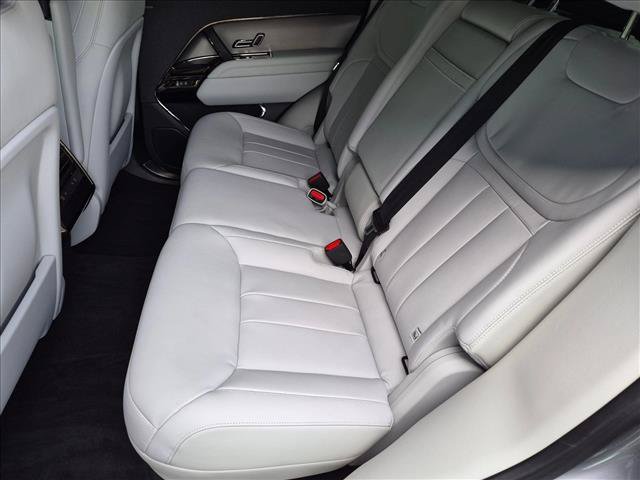 Used 2025 Land Rover Range Rover Sport AWD/4WD image 19