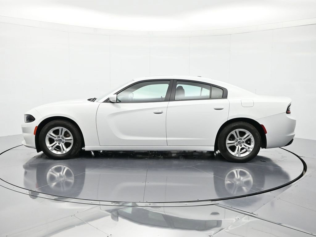 Used 2022 Dodge Charger SXT w/ Leather Interior Group image 8