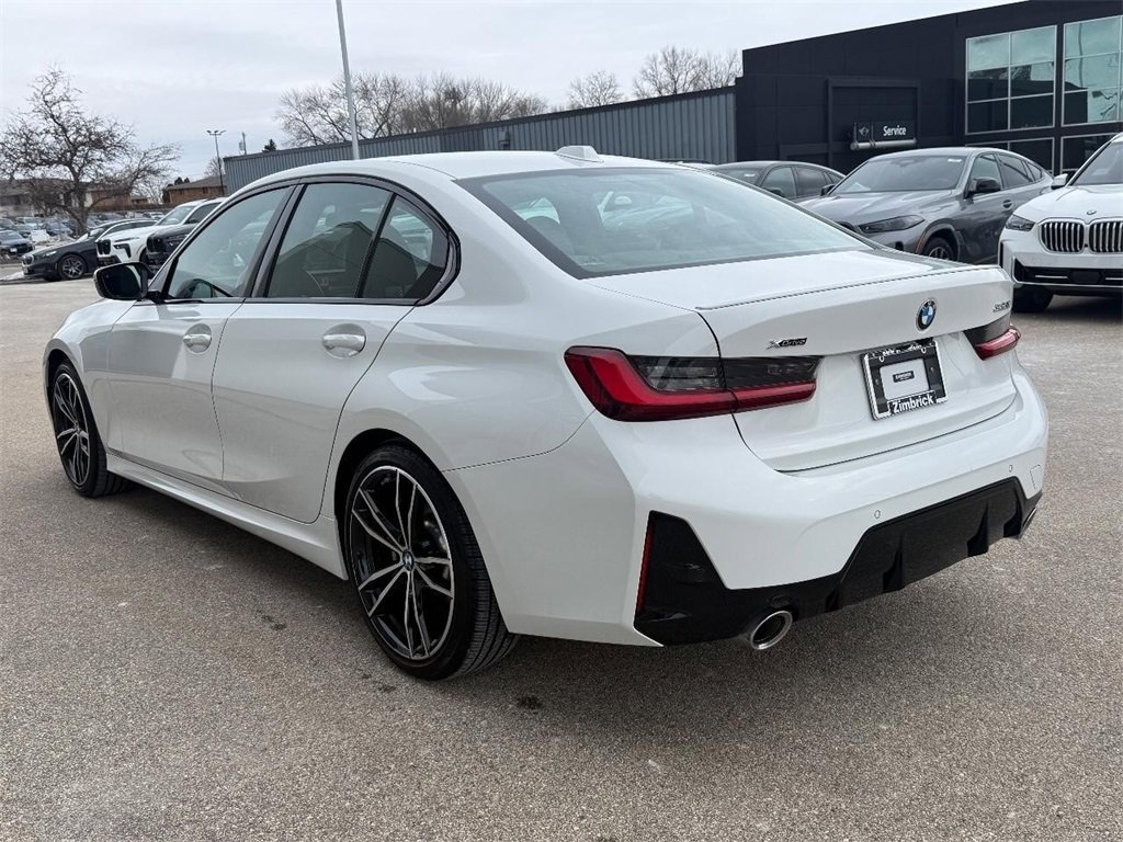 Used 2023 BMW 330i xDrive Sedan w/ M Sport Package image 5