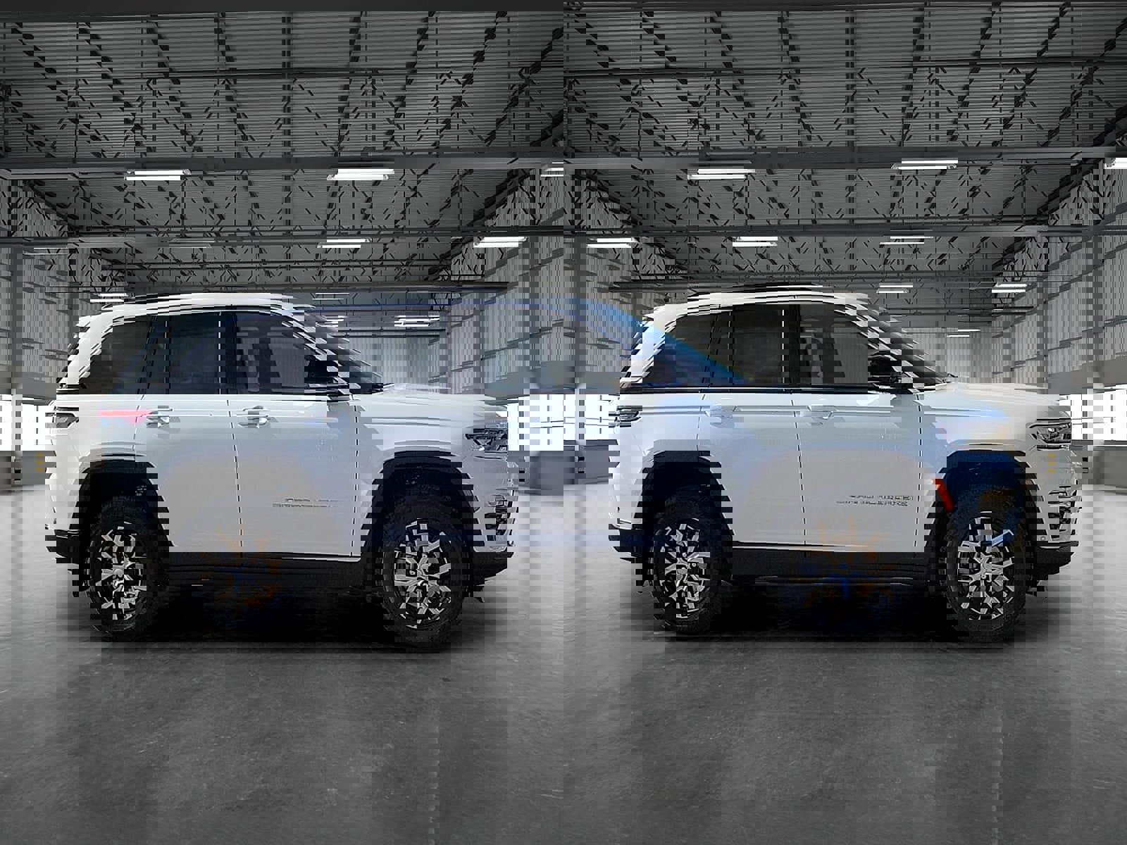 New 2025 Jeep Grand Cherokee Limited w/ Luxury Tech Group II image 5