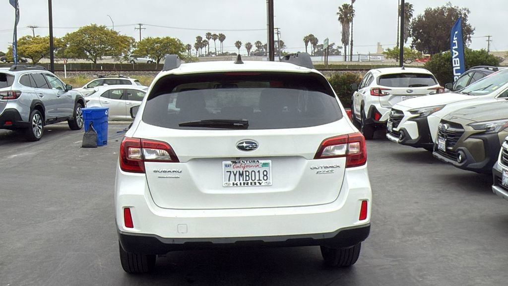 Used 2017 Subaru Outback 2.5i Limited AWD/4WD image 5